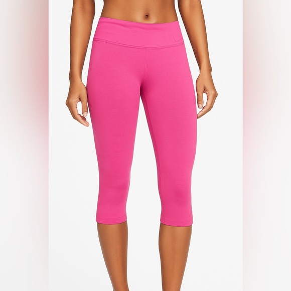 Nike Hot Pink High Rise Dri-Fit Cropped Capri Pants - Women’s Small - Picture 1 of 10